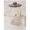 Image 3 : 2 CANDY JARS & LIDS