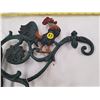 Image 2 : CAST ROOSTER BRACKET