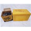 Image 1 : BROWNIE AND FLASH IN BOXES