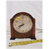 Image 1 : 8 DAY CLOCK INGRAHAM