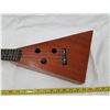 Image 2 : UKULELE, TRIUMPH - 4 STRING\