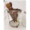 Image 2 : FRUIT SEIVE COMES WITH 2 WOODEN MASHERS & 2 JARS AND LIDS