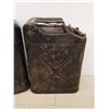 Image 2 : 2 ARMY GAS CANS, USA