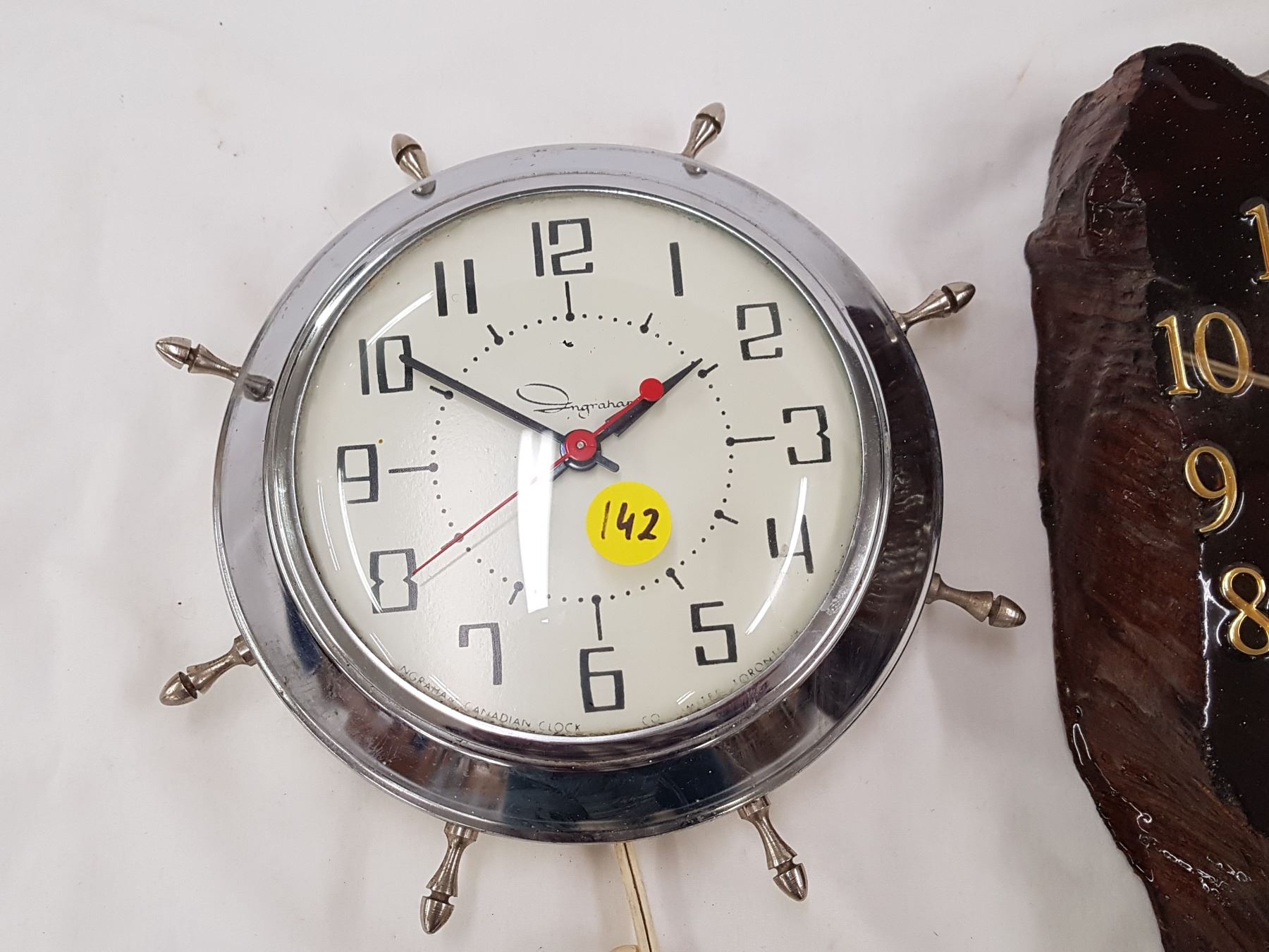 3 Wall Clocks, Electric + Battery