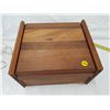Image 3 : Retro Desk Phone in Wooden Case
