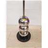 Image 2 : Retro Ashtray Stand