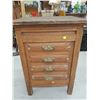 Image 1 : Antique Drawer Dresser