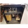 Image 6 : Antique Cabinet Radio - WORKS