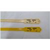 Image 3 : 3 Fly Swatters, Corner Service Parkside