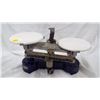 Image 1 : Cenco Balance Scale