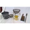 Image 1 : VINTAGE KITCHENWARE