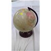 Image 1 : GLOBE