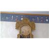 Image 4 : ANTIQUE GINGERBREAD CLOCK