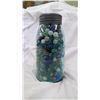 Image 3 : LARGE JAR OF VINTAGE ASSORTED MARBLES
