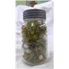Image 3 : MEDIUM JAR OF VINTAGE ASSORTED MARBLES