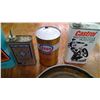 Image 2 : LOT OF VINTAGE OIL CANS (2 FULL)