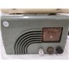 Image 3 : N.E AND RCA RADIOS, ONE WORKS