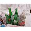 Image 5 : 2 6PACK CARRYING POP BOTTLE CASES