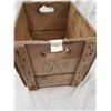 Image 3 : 7UP WOODEN CRATE