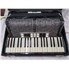 Image 1 : GERMAN HOHNER ACCORDIAN