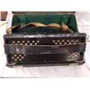 Image 5 : GERMAN HOHNER ACCORDIAN
