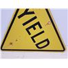 Image 2 : YIELD SIGN, ALL METAL 36"