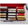 Image 3 : 2 BOXES FULL OF 8 TRACK TAPES