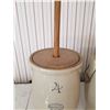 Image 3 : REDWING #4 WOODEN LID AND BUTTER CHURN AND 2 LEAF