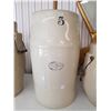 Image 1 : MEDALTA 5 GALLON, CERAMIC LID AND BUTTER CHURN