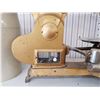 Image 2 : GENERAL STORE WEIGHT SCALE, 29" WIDE