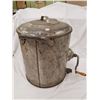 Image 1 : ANTIQUE METAL BUTTER CHURN, 16" HIGH