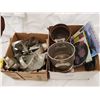 Image 1 : BOX OF COOKIE CUTTER & COLLECTIBLE BOX OF STUFF
