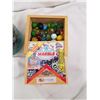 Image 1 : JAR AND BOX OF MARBLES