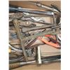 Image 3 : LOT OF ANTIQUE HAND TOOLS