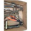 Image 4 : LOT OF ANTIQUE HAND TOOLS