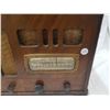 Image 2 : LARGE VIKING WOODEN RADIO, WORKS