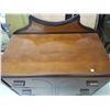 Image 2 : 3 DRAWER DRESSER