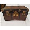 Image 2 : ANTIQUE CHILD TRUNK OR SALESMAN TRUNK 9 X 15"