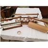 Image 1 : 3 STORE WRAP STANDS