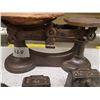 Image 4 : ANTIQUE BALANCE SCALE WITH WEIGHTS