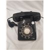 Image 1 : BLACK ROTARY TELEPHONE