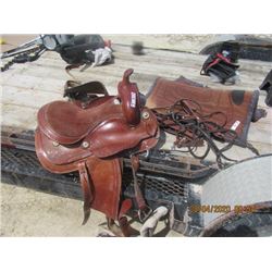 Western Saddle w Bridle, Lead & Saddle Blanket
