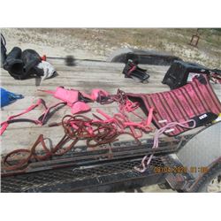 Horse Blankets, Leads, Halters, Reins, & Bridle