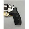 Image 13 : M. 64 Smith and Wesson .38 Caliber Revolver