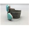 Image 5 : A Unique Vintage Two Stone Turquoise Bracelet