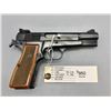 Image 14 : Like New Browning Hi Power 9mm