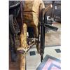 Image 18 : Fancy Fred Mueller Saddle and Bridle