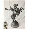 Image 2 : Two Horse Statues and Decorative Breast Strap