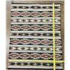 Image 3 : Busy Navajo Textile