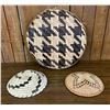 Image 6 : Group of Three Native American Baskets